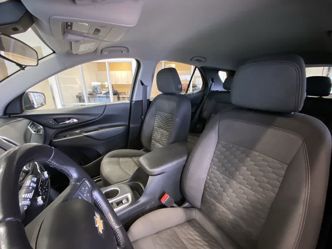 Thumbnail: 2020 Chevrolet Equinox - 14
