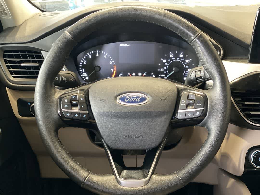 Thumbnail: 2021 Ford Escape - 17