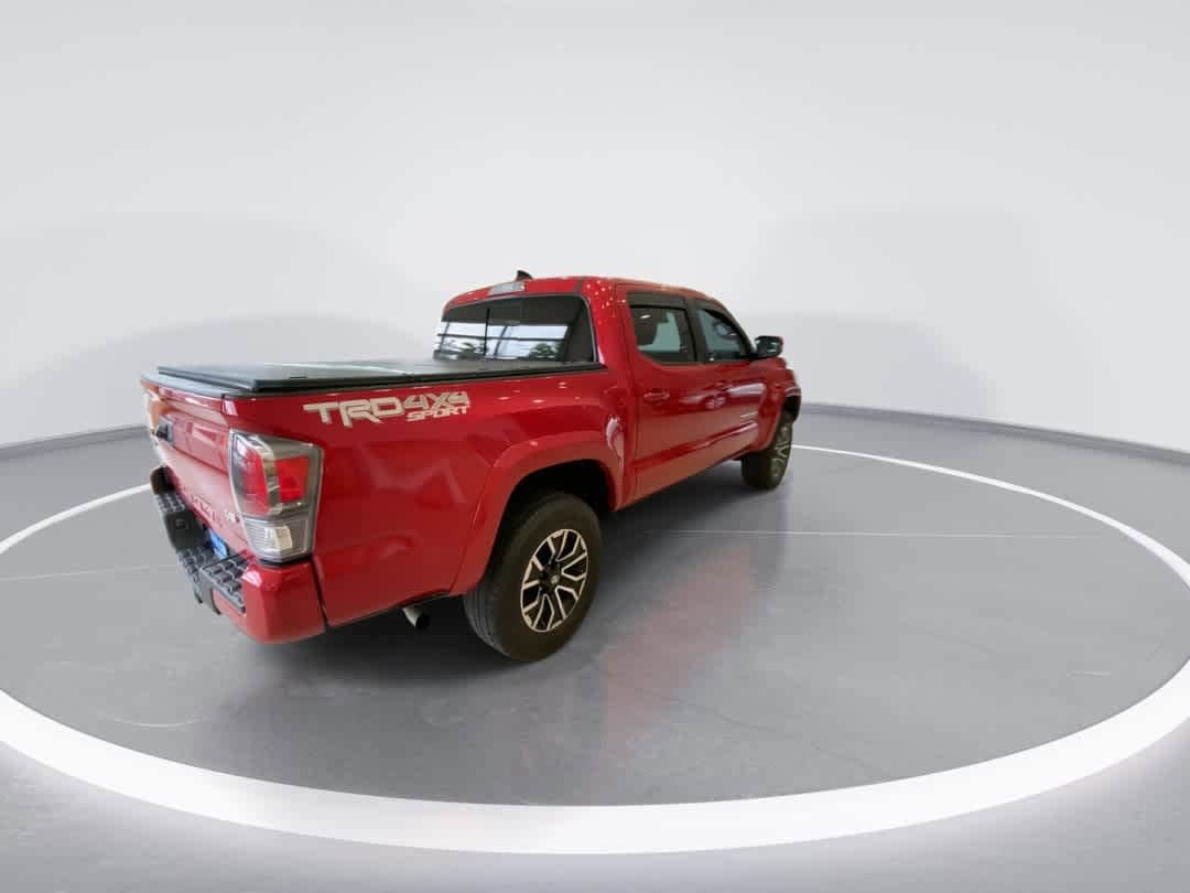 Thumbnail: 2020 Toyota Tacoma - 8