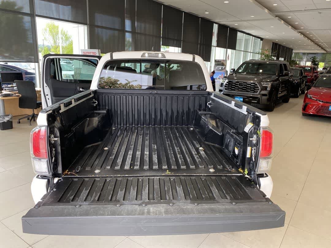 Thumbnail: 2021 Toyota Tacoma - 35