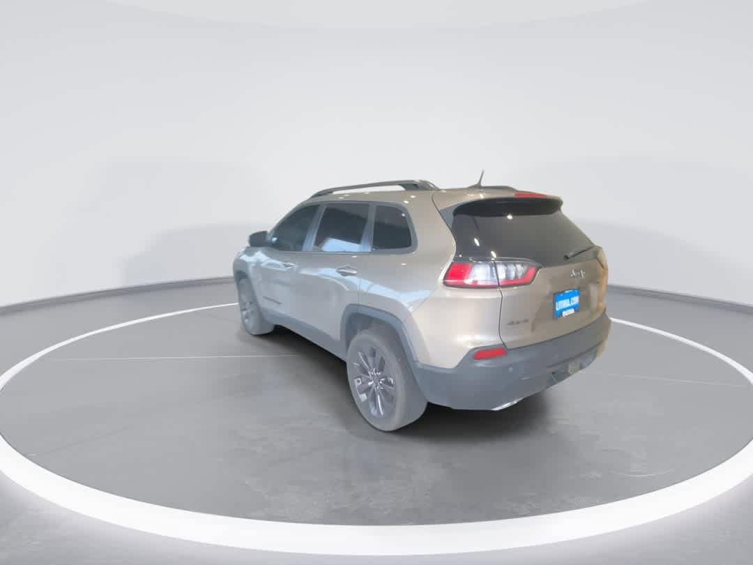 Thumbnail: 2021 Jeep Cherokee - 6