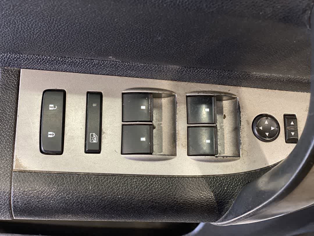 Thumbnail: 2008 Chevrolet Silverado 1500 - 16