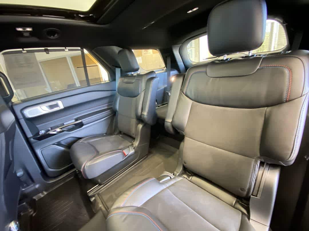 Thumbnail: 2023 Ford Explorer - 25
