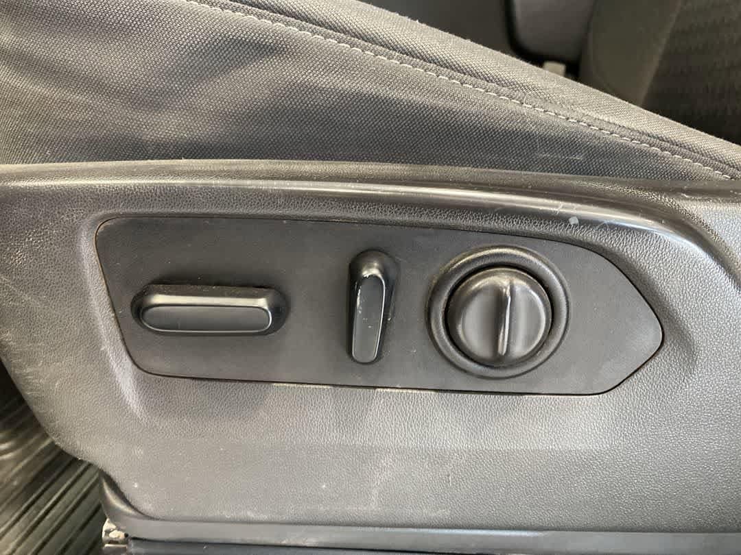 Thumbnail: 2021 GMC Sierra 3500 - 13