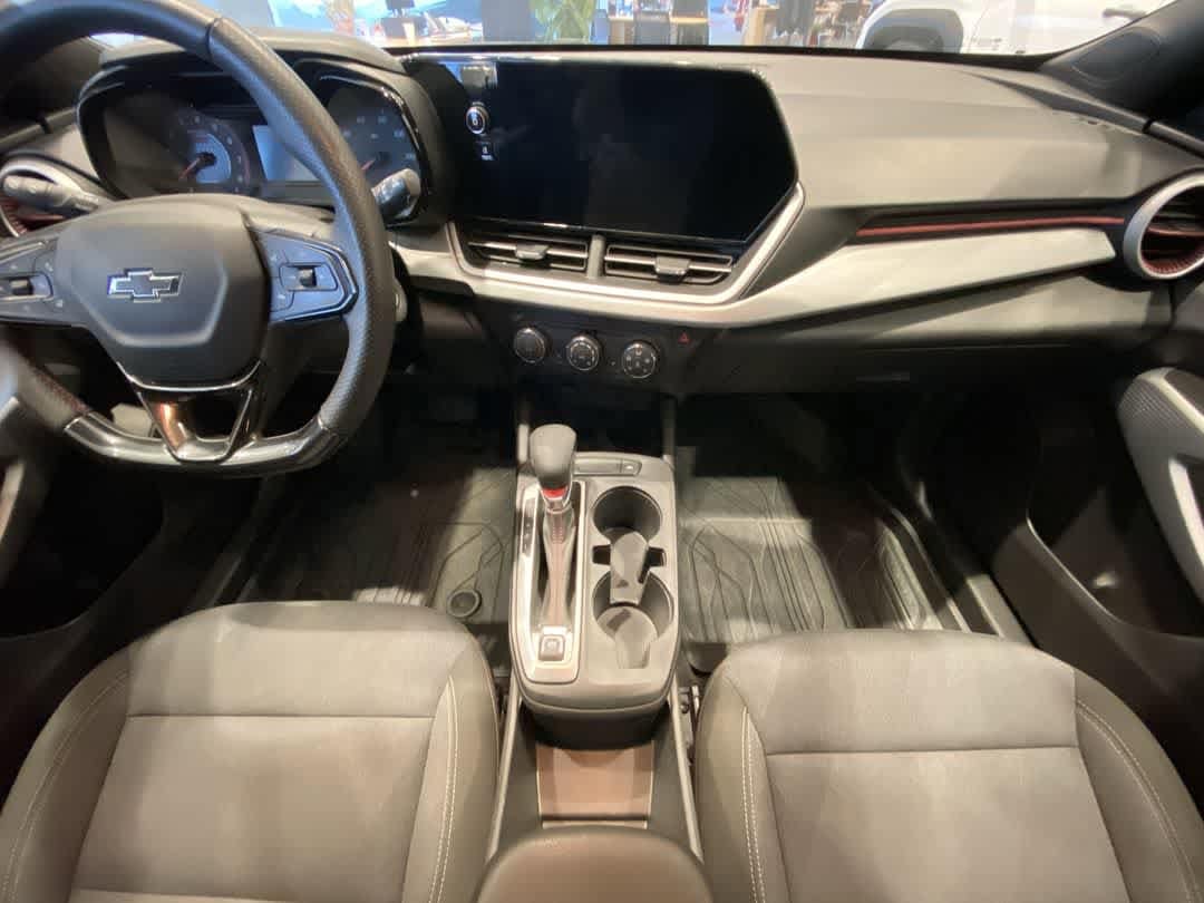 Thumbnail: 2025 Chevrolet Trax - 23