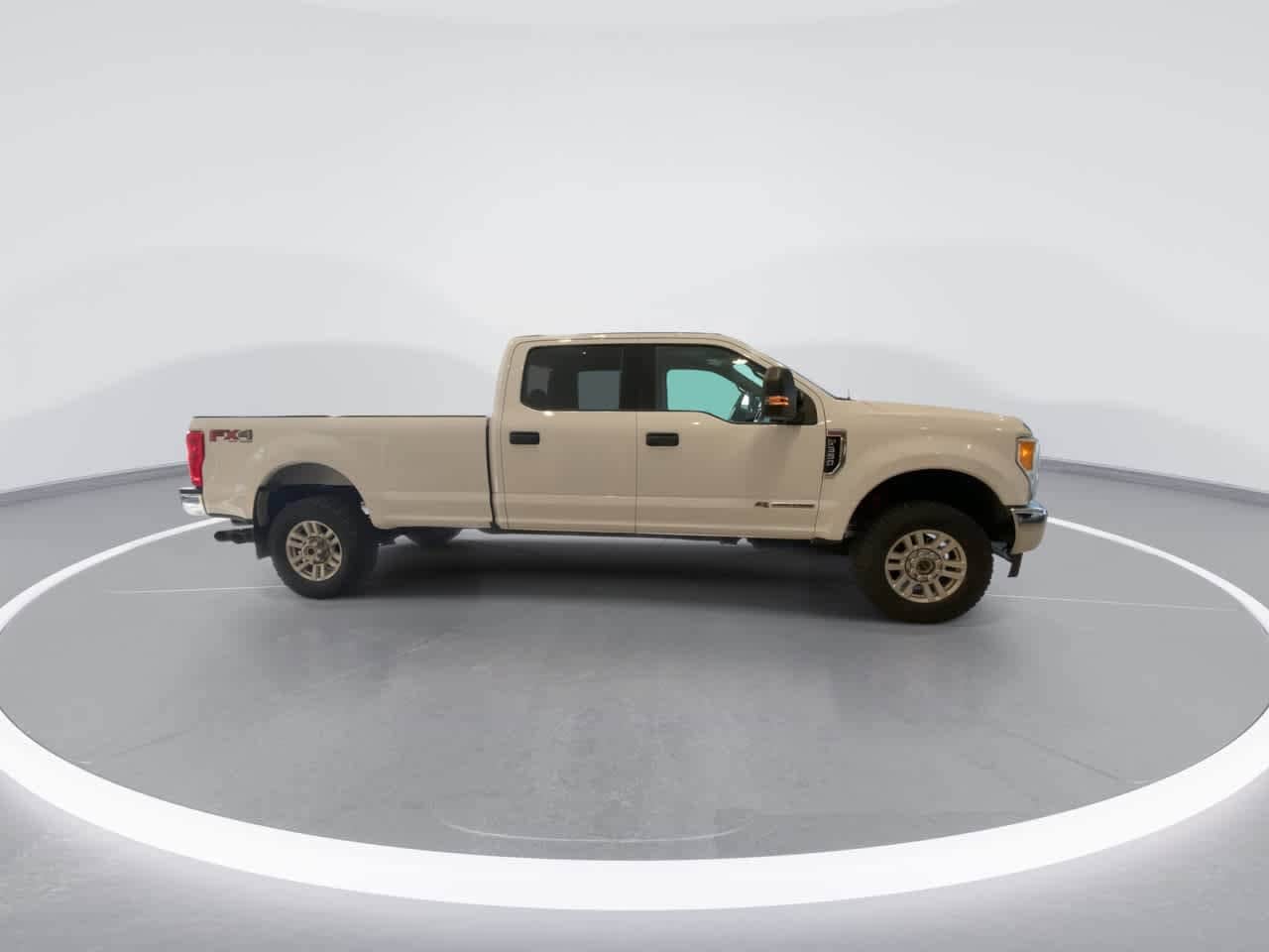 Thumbnail: 2017 Ford F-350 - 9