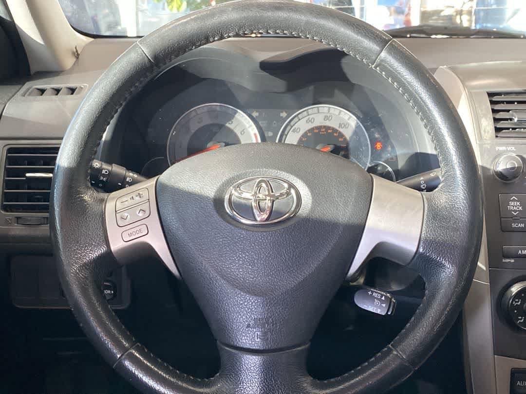 Thumbnail: 2010 Toyota Corolla - 17