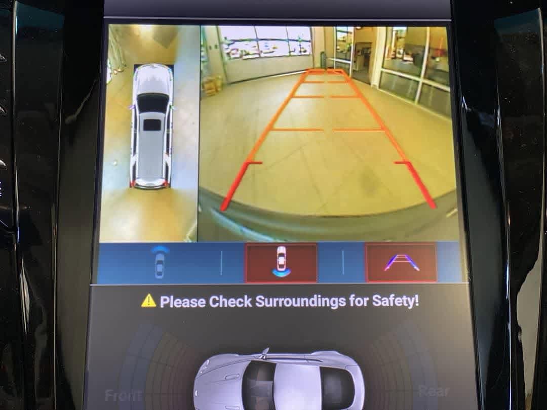 Thumbnail: 2017 Cadillac Escalade - 19