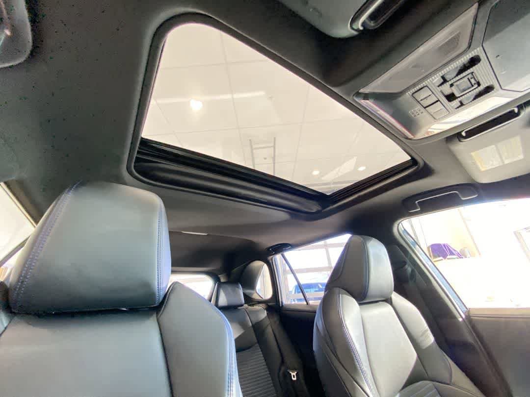 Thumbnail: 2022 Toyota RAV4 - 25