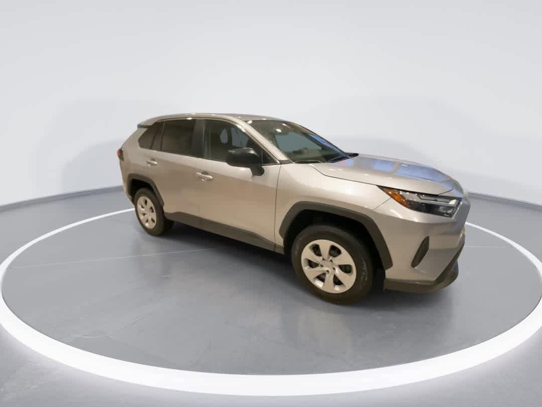 Used 2024 Toyota RAV4 LE with VIN 2T3F1RFVXRC443412 for sale in Kansas City