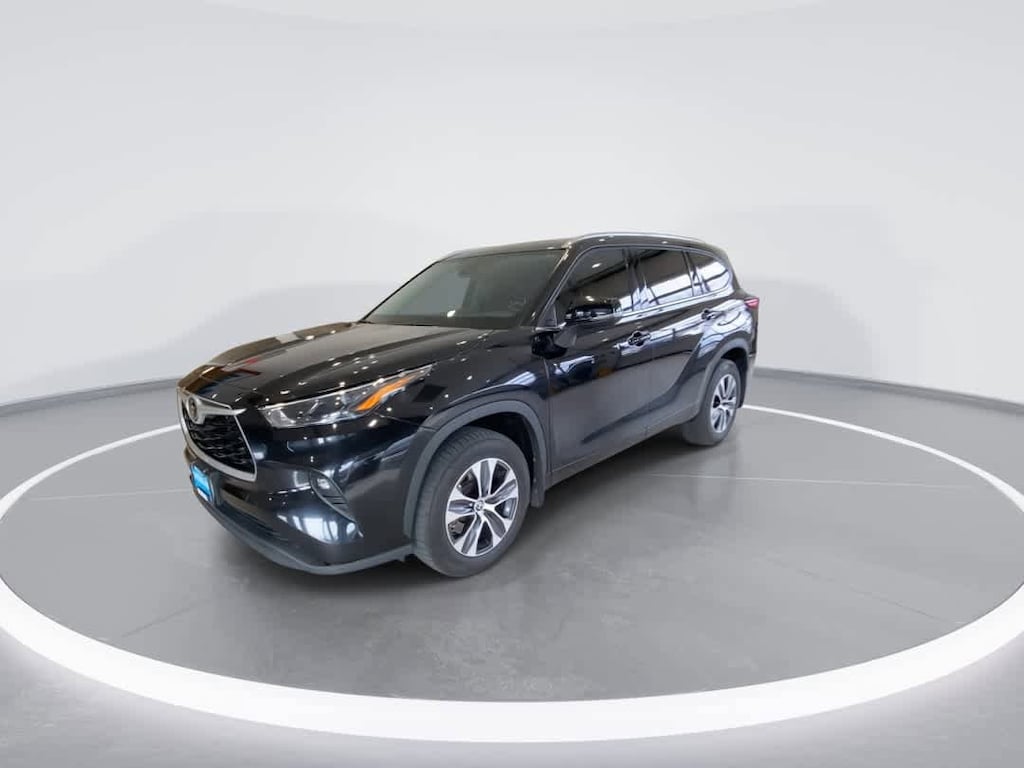 Certified 2022 Toyota Highlander XLE SUV