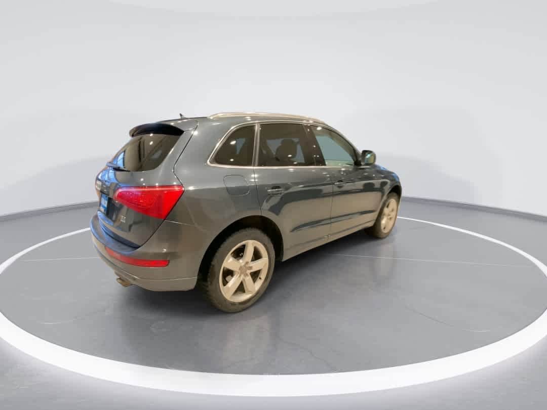 Thumbnail: 2010 Audi Q5 - 8