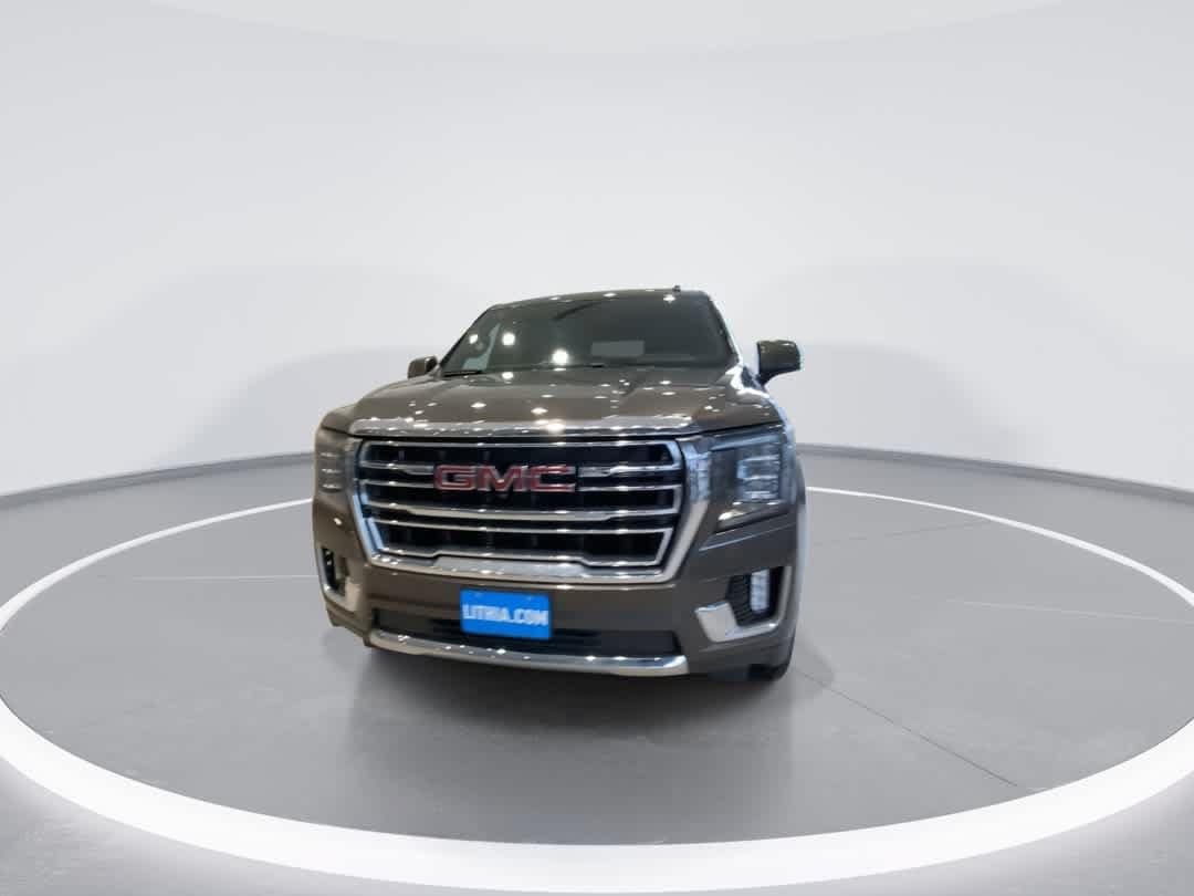 Thumbnail: 2021 GMC Yukon XL - 3