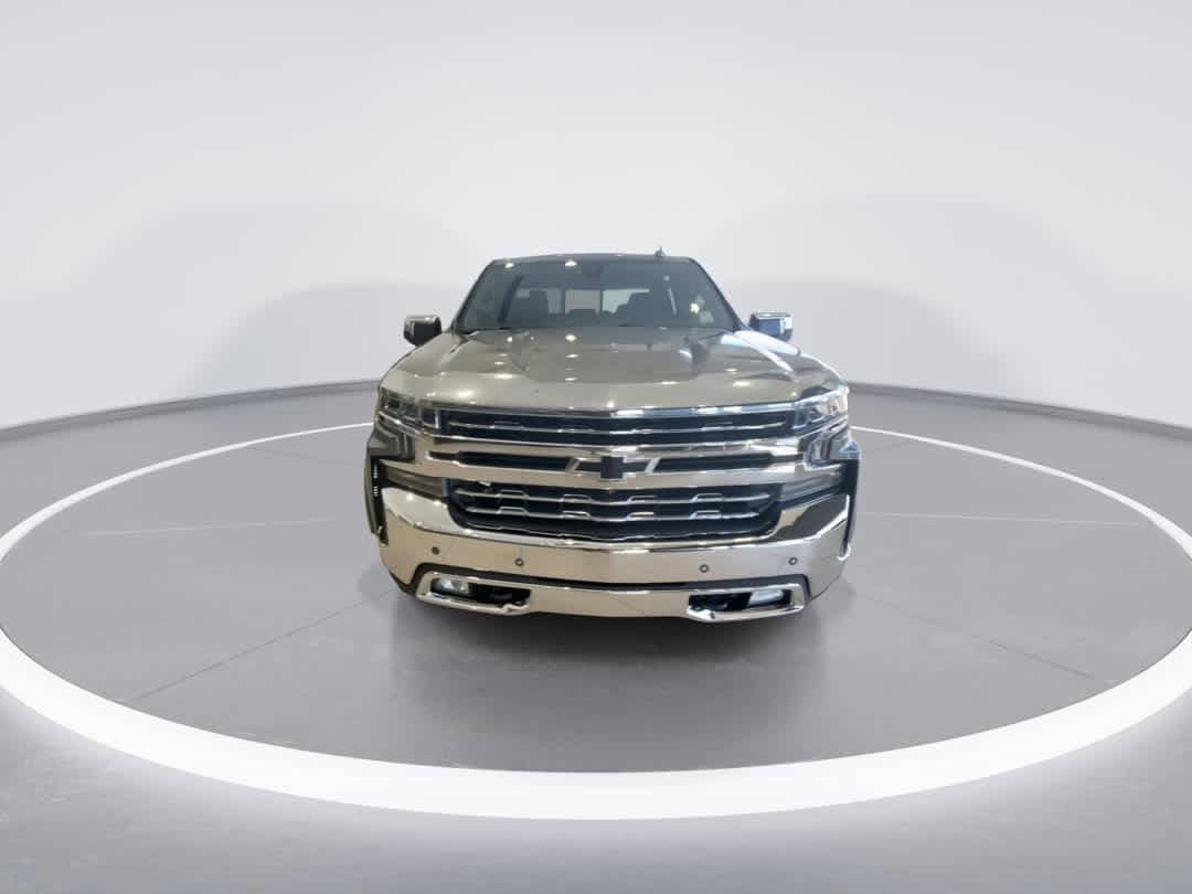 Thumbnail: 2020 Chevrolet Silverado 1500 - 3