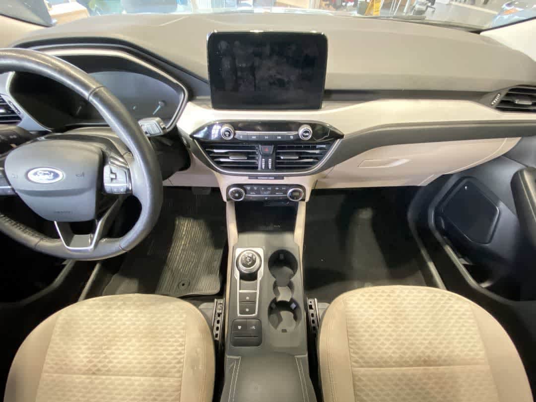 Thumbnail: 2021 Ford Escape - 24