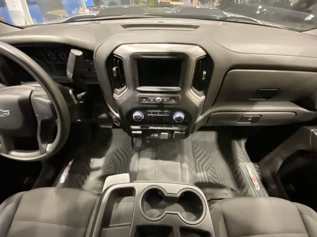 Thumbnail: 2024 Chevrolet Silverado 1500 - 23