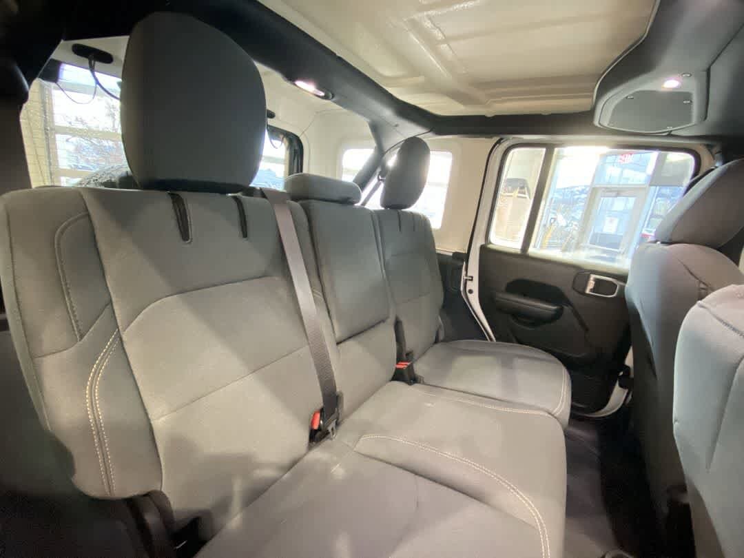 Thumbnail: 2024 Jeep Wrangler - 24