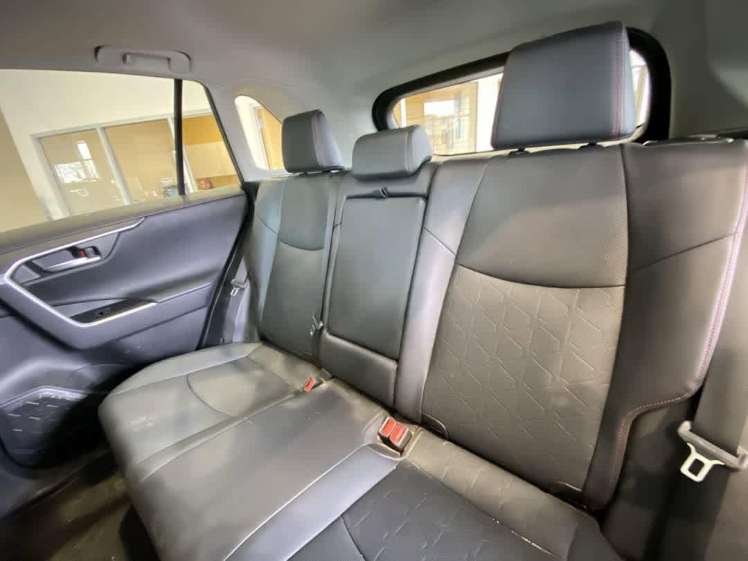 Thumbnail: 2024 Toyota RAV4 - 25