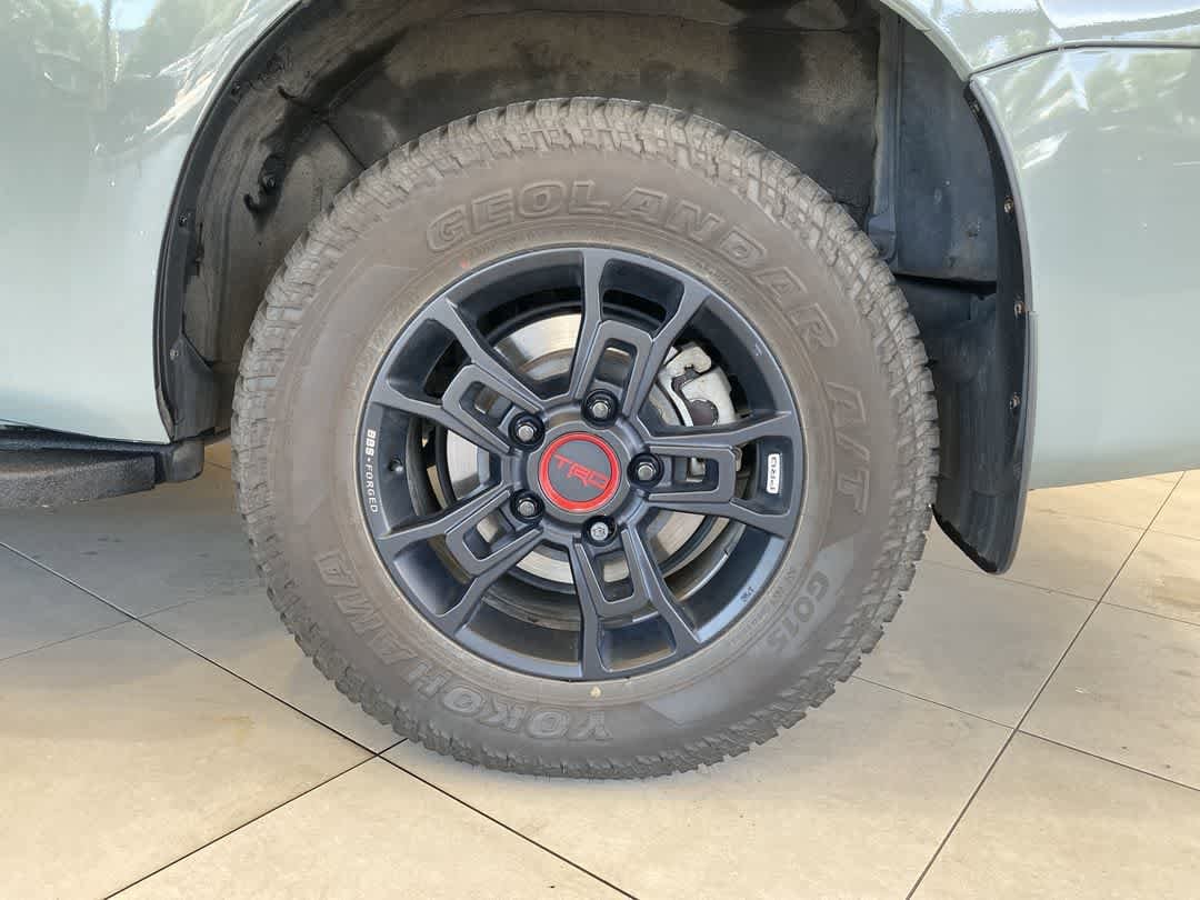 Thumbnail: 2021 Toyota Sequoia - 12