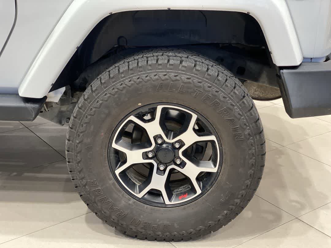 Thumbnail: 2015 Jeep Wrangler - 12