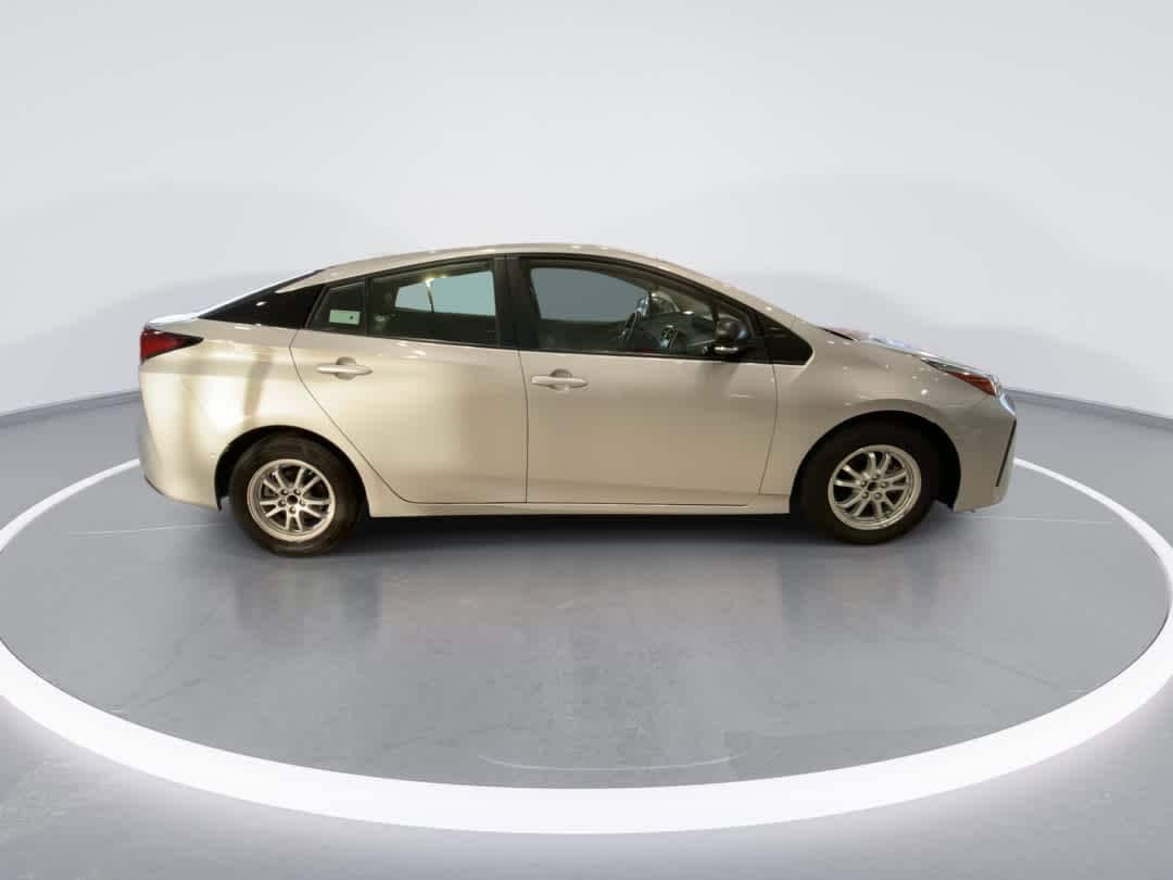Thumbnail: 2021 Toyota Prius - 9