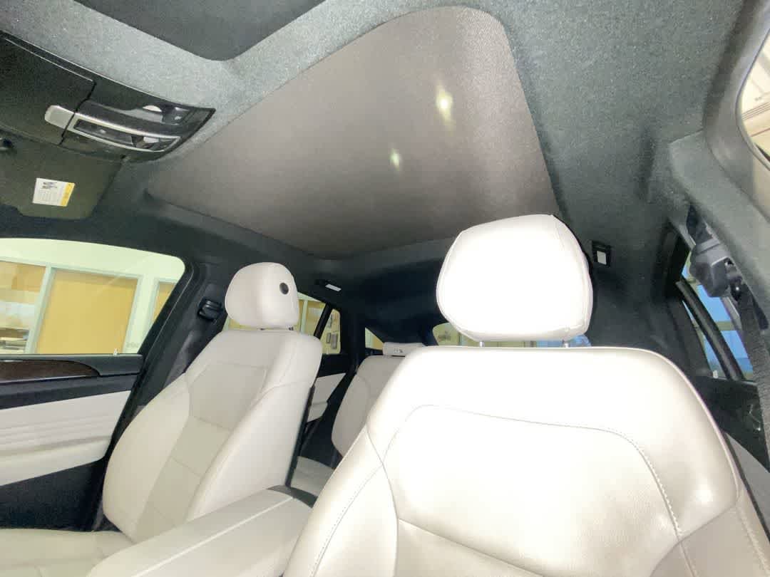 Thumbnail: 2016 Mercedes-Benz GLE - 24