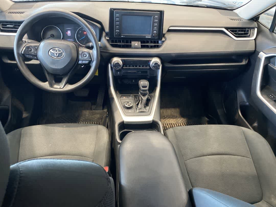 Thumbnail: 2020 Toyota RAV4 - 23