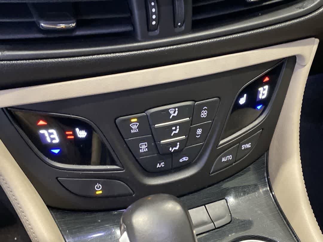 Thumbnail: 2017 Buick Envision - 18