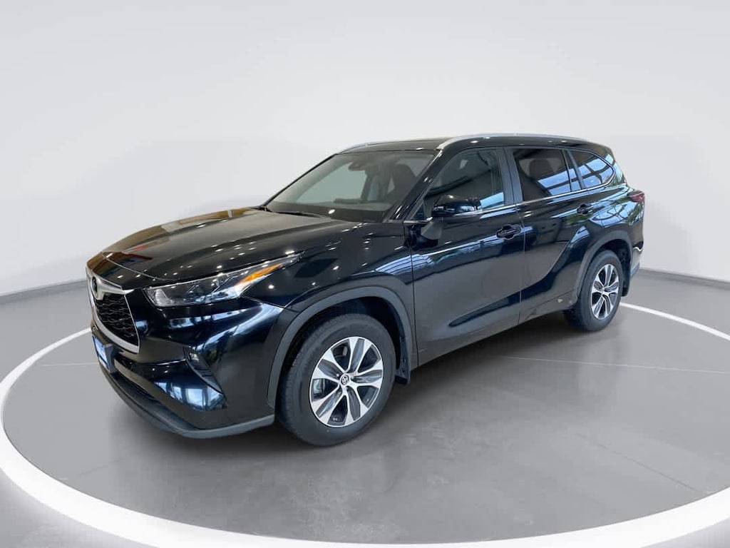 Certified 2024 Toyota Highlander XLE SUV