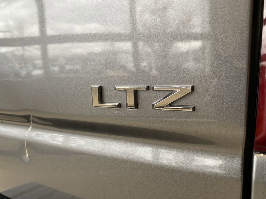 Thumbnail: 2020 Chevrolet Silverado 1500 - 12