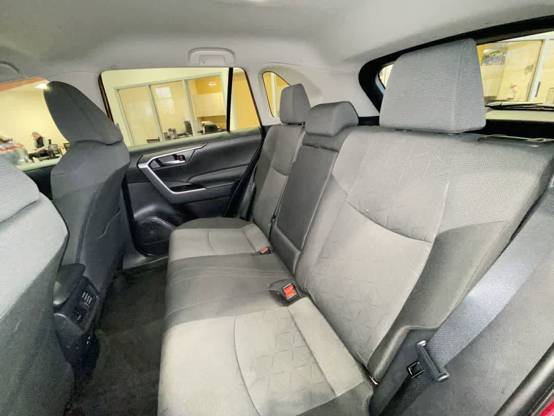 Thumbnail: 2025 Toyota RAV4 - 23