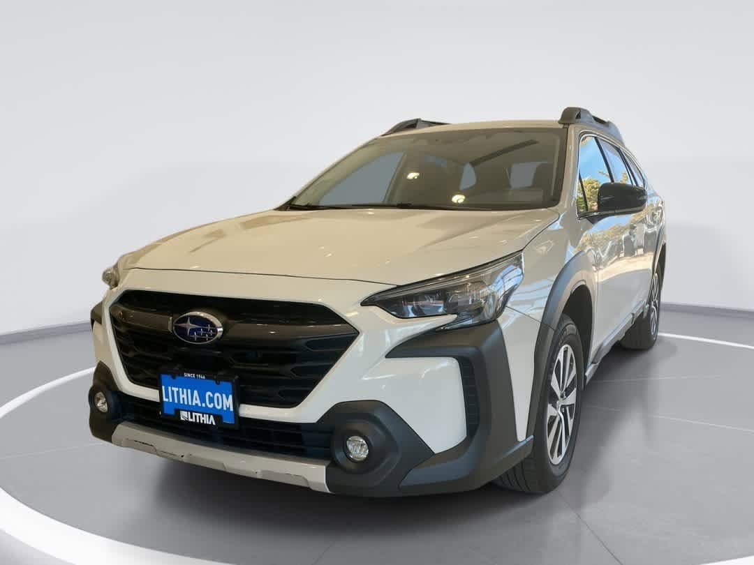 2023 Subaru Outback Premium's photo