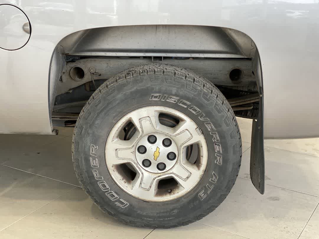 Thumbnail: 2008 Chevrolet Silverado 1500 - 13