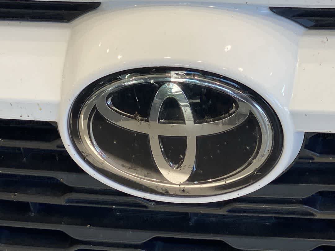 Thumbnail: 2025 Toyota RAV4 - 10