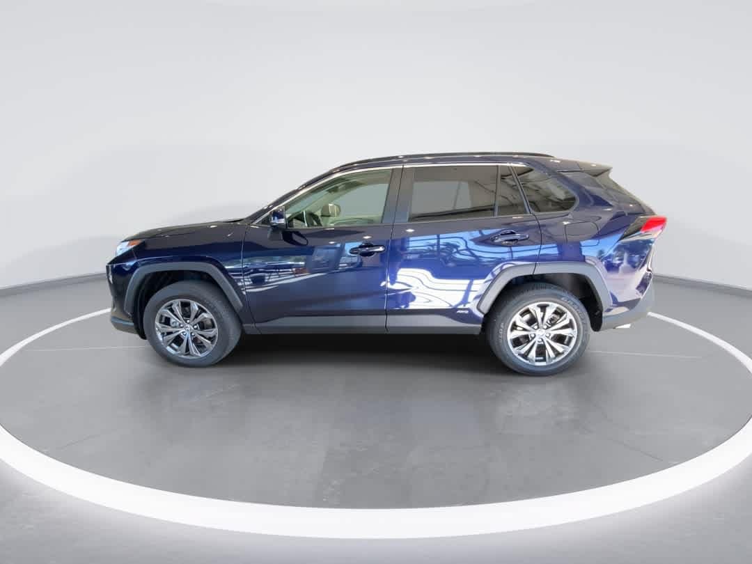 Thumbnail: 2025 Toyota RAV4 - 5