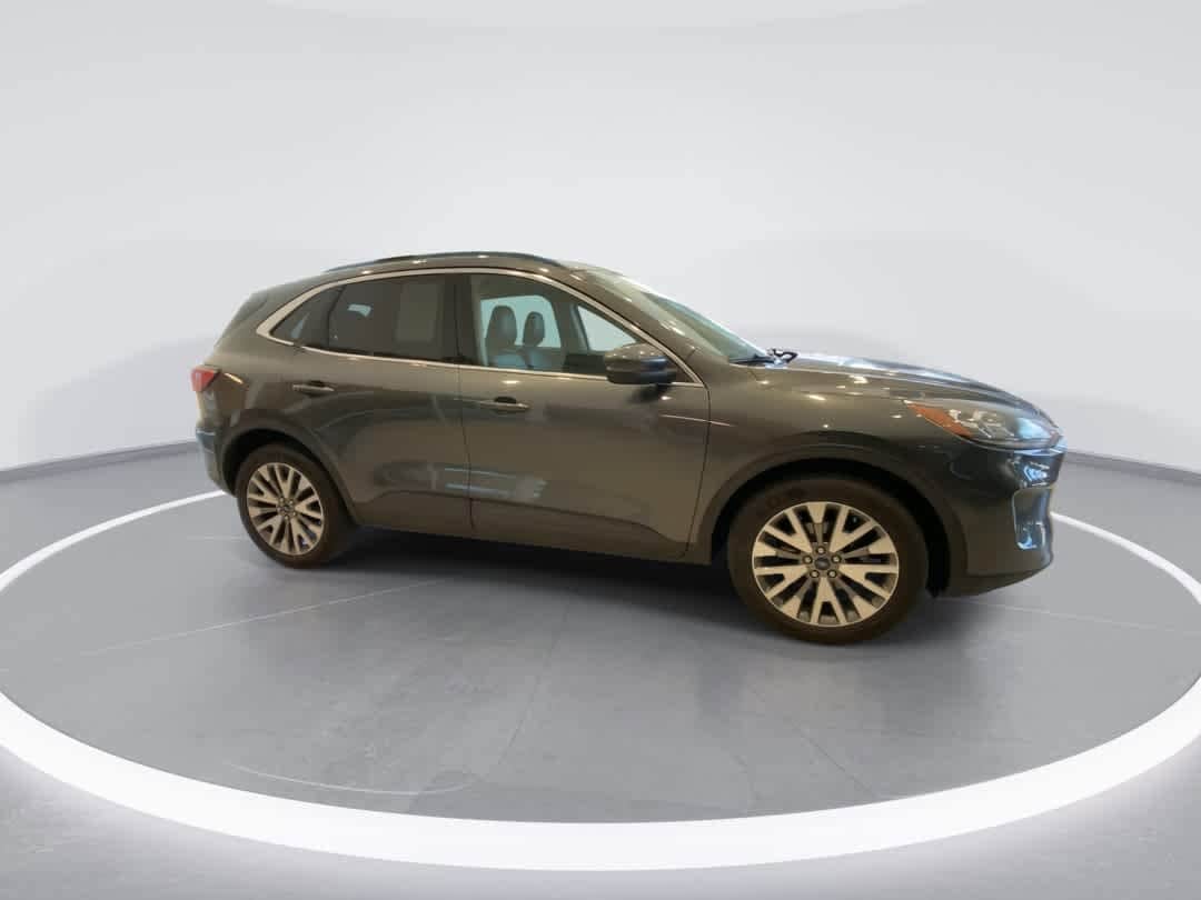 Thumbnail: 2020 Ford Escape - 2