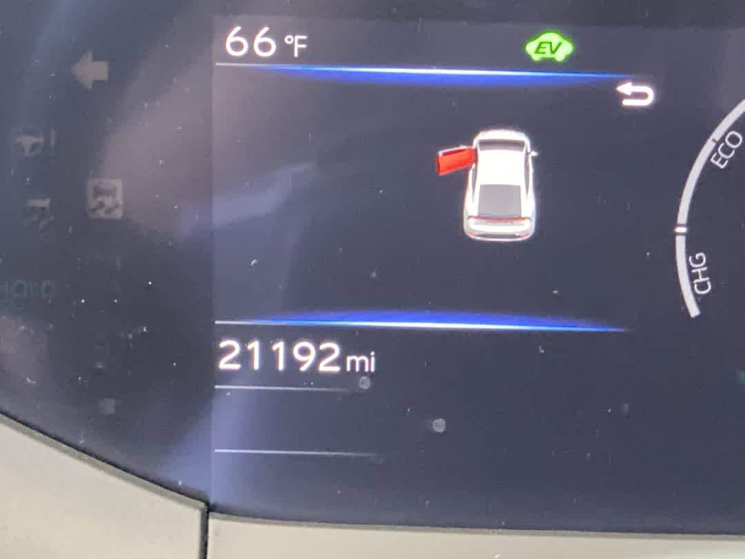 Thumbnail: 2023 Toyota Prius - 17