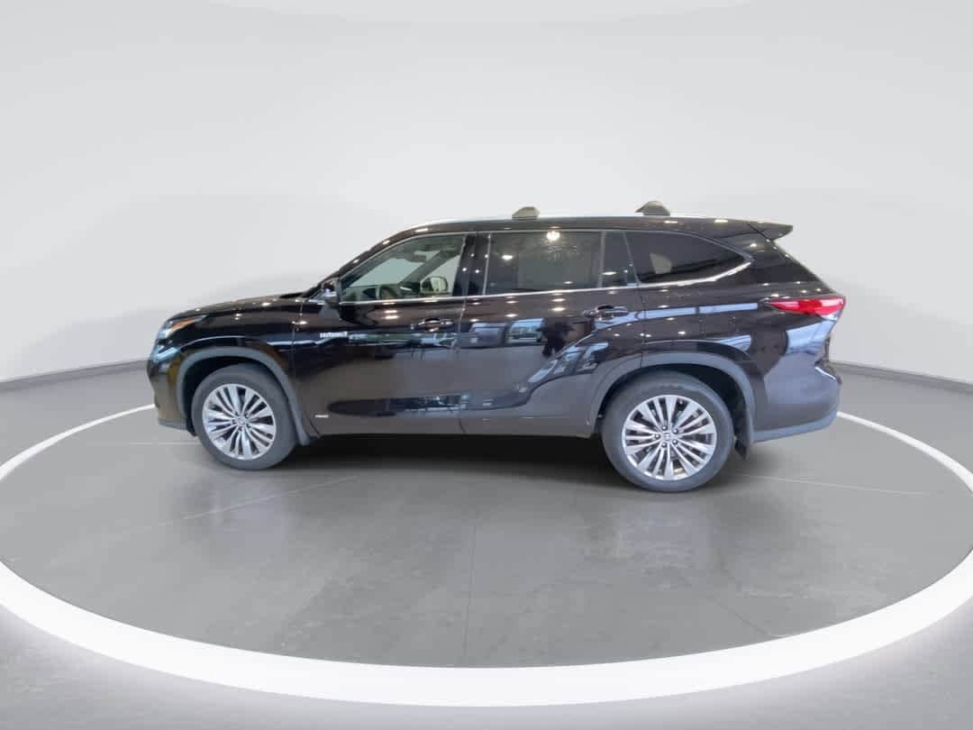 Thumbnail: 2020 Toyota Highlander - 5