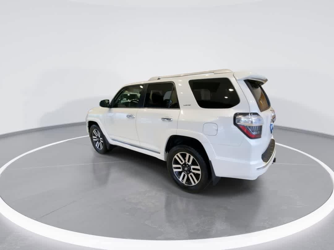 Thumbnail: 2021 Toyota 4Runner - 6