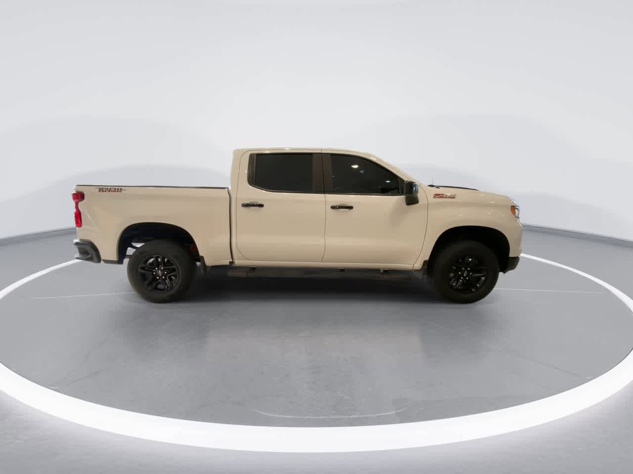 Thumbnail: 2023 Chevrolet Silverado 1500 - 9