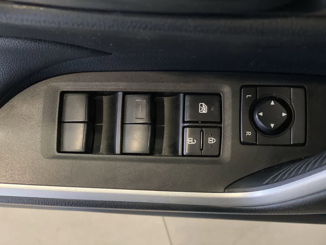 Thumbnail: 2024 Toyota RAV4 - 16