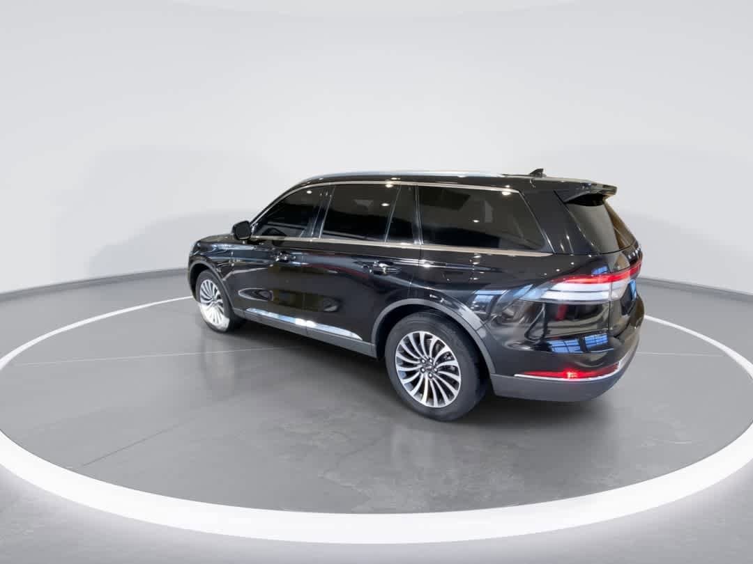 Thumbnail: 2022 Lincoln Aviator - 6