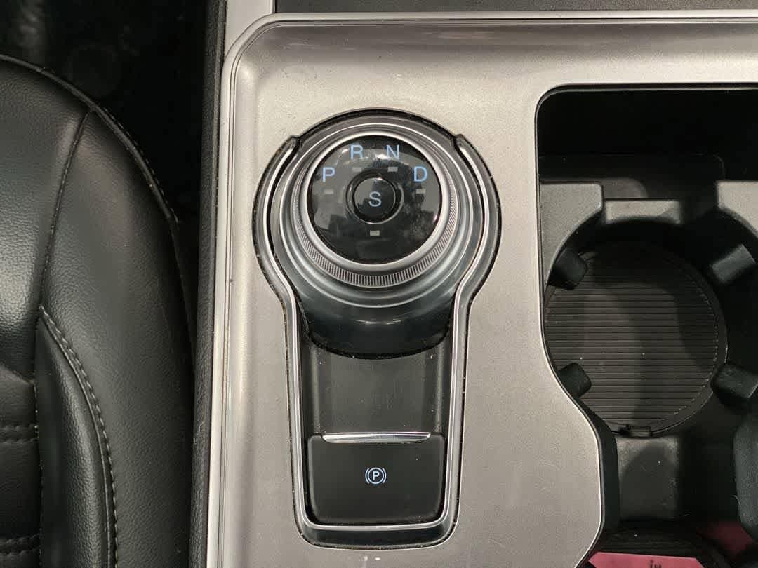 Thumbnail: 2024 Ford Edge - 22