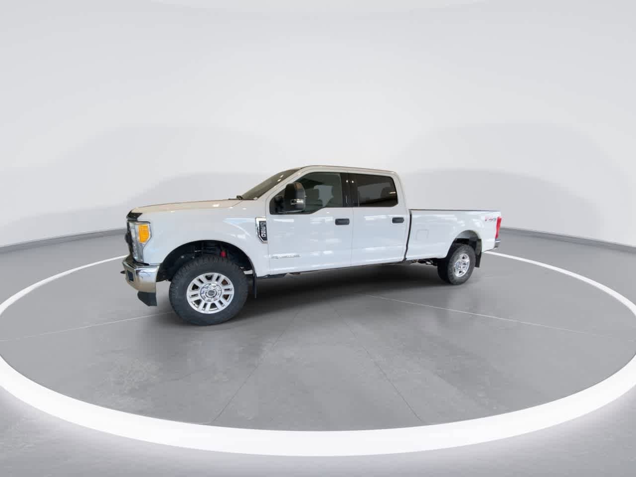 Thumbnail: 2017 Ford F-350 - 4