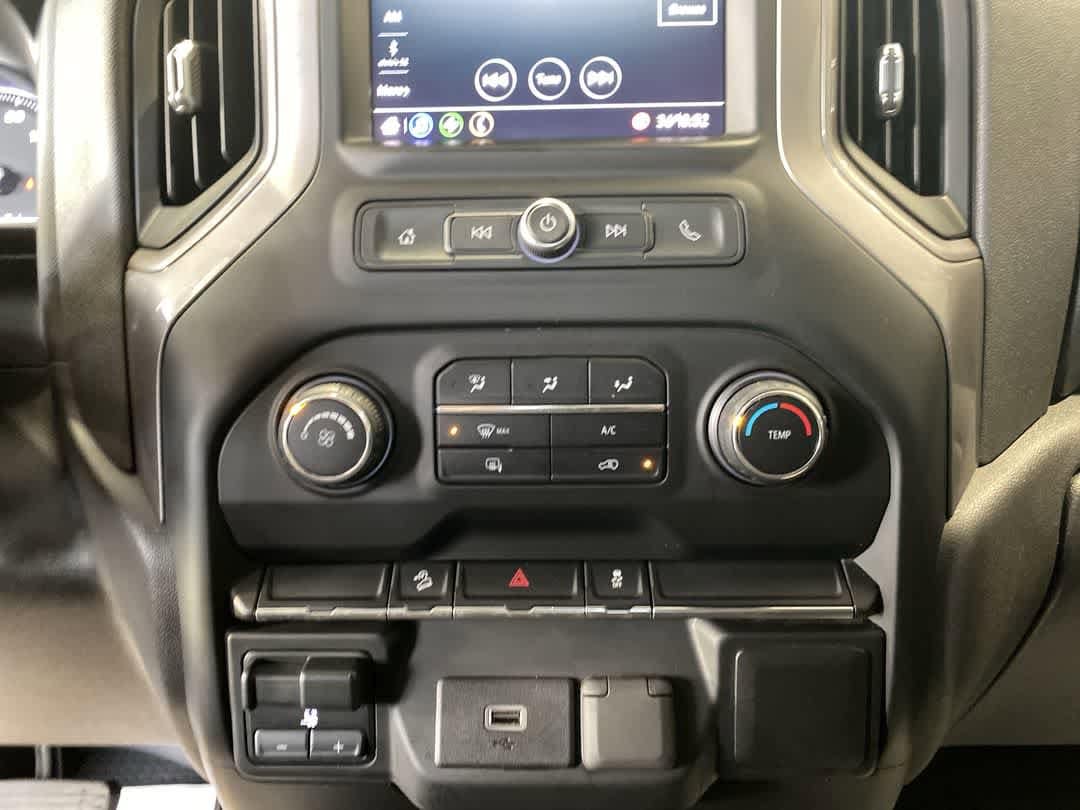 Thumbnail: 2020 Chevrolet Silverado 1500 - 21