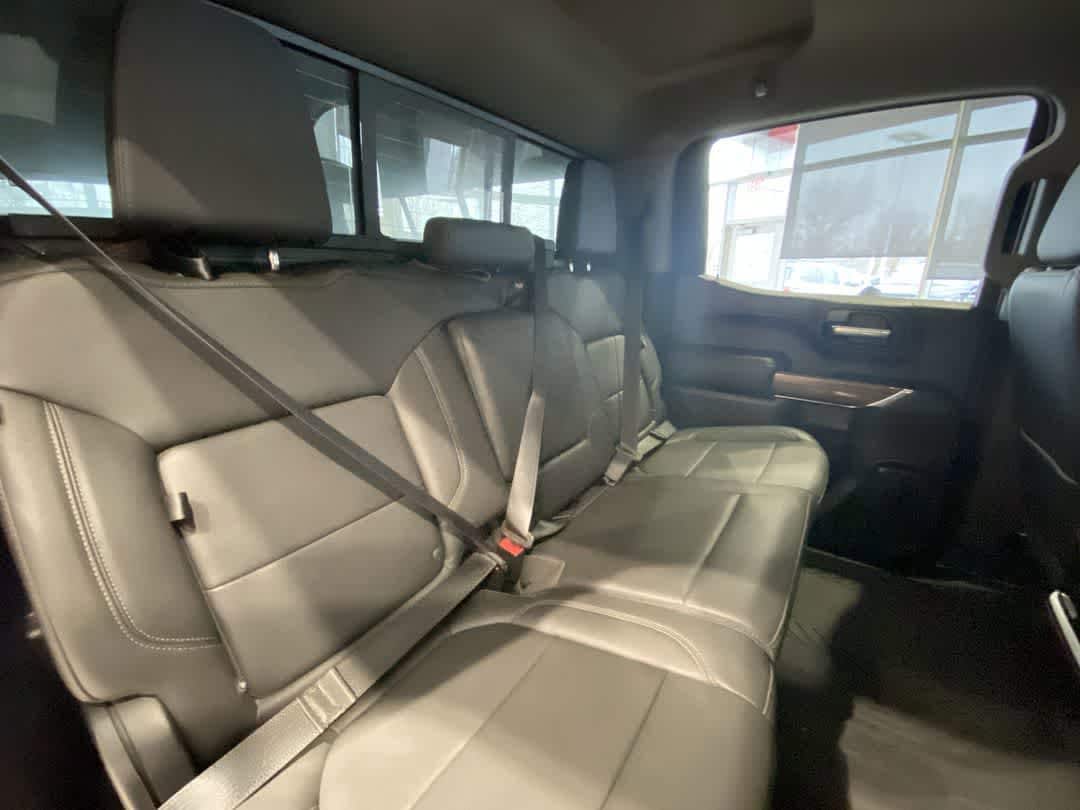 Thumbnail: 2021 Chevrolet Silverado 1500 - 24