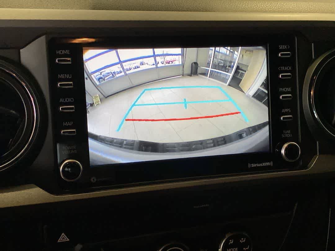 Thumbnail: 2020 Toyota Tacoma - 19