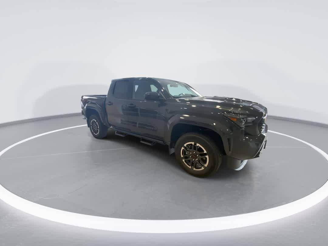 Thumbnail: 2025 Toyota Tacoma - 2