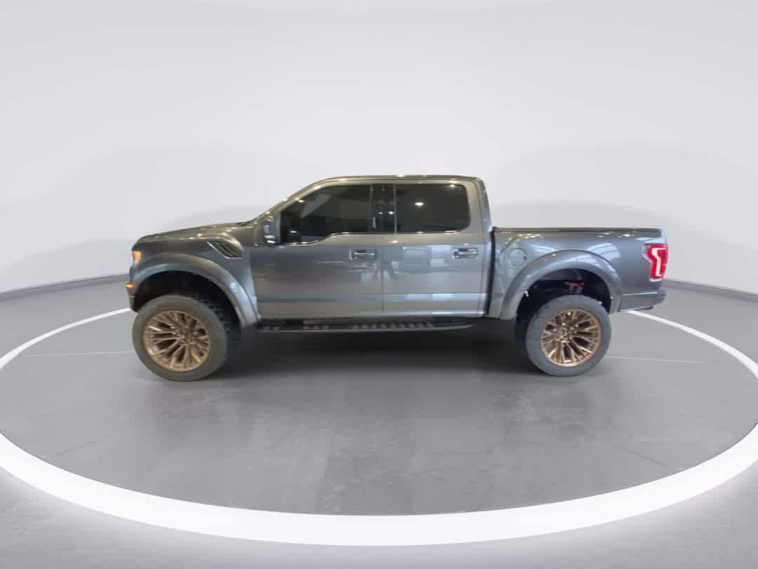 Thumbnail: 2019 Ford F-150 - 5