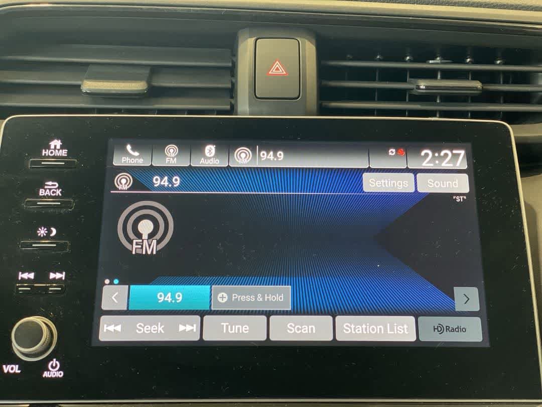 Thumbnail: 2019 Honda Insight - 19